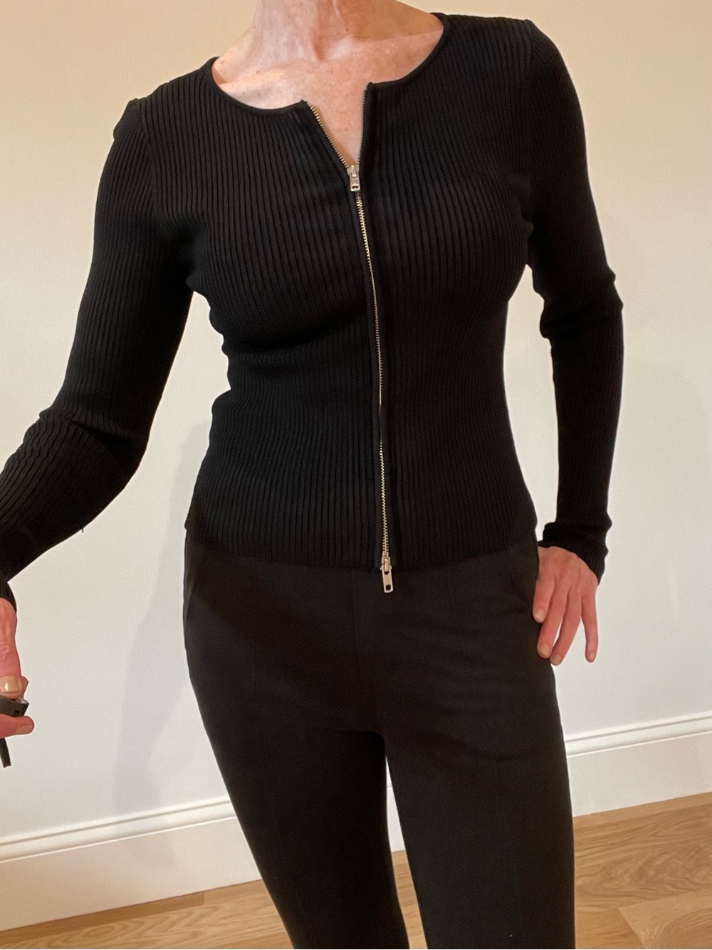 Good American Black Ribbed Zip-Front Long Sleeve Top